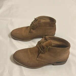 Hush Puppies Women’s Bailey Chestnut Suede Chukka Boots